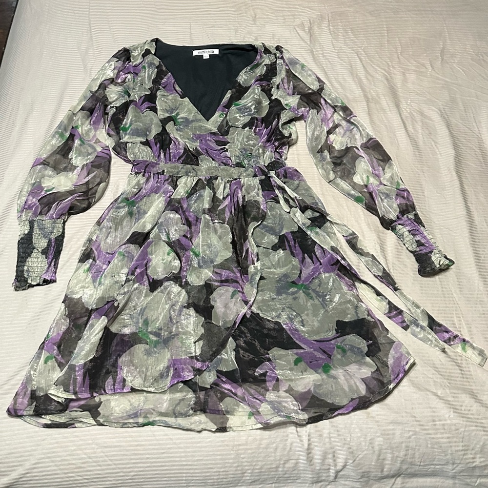 Mimi Chica women’s Purple/Gray Bishop Sleeve Dress size large